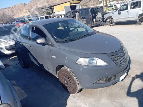 Water radiator LANCIA YPSILON (312_) 1.2 (312.PXA1A, 312.YXA1A) | BP24999558M31  - Image 9