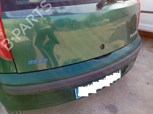 Używane Zamek klapy tylnej / bagażnika FIAT PUNTO (188_) 1.2 16V 80 (188.233, .235, .253, .255, .333, .353, .639,... (80 hp) 21484694