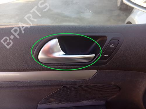 Used Front left interior door handle VW GOLF V (1K1) 1.9 TDI (105 hp) 22598419