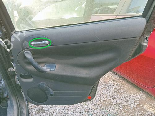 Højre bagtil invendig håndtag ALFA ROMEO 147 (937_) 1.6 16V T.SPARK ECO (937.AXA1A, 937.BXA1A) (105 hp) 16227840