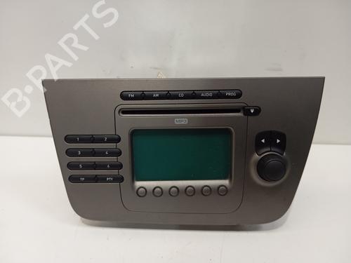 Used Radio SEAT TOLEDO III (5P2) [2004-2009]  20689611