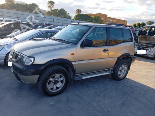 Højre foran skjermliste NISSAN TERRANO II (R20) | BP30568197C135