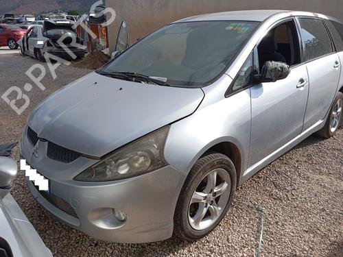 Used Left front fenders MITSUBISHI GRANDIS (NA_W) 2.0 DI-D (NA8W) (136 hp) 18883701