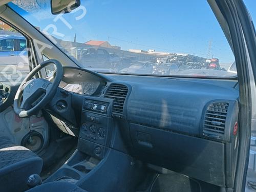 Used Passenger airbag OPEL ZAFIRA A MPV (T98) 1.6 16V (F75) (101 hp) 17227262