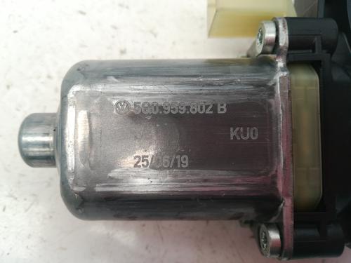 Left front window motor AUDI A3 Sportback (8VA, 8VF) 30 TDI | BP9360264E21