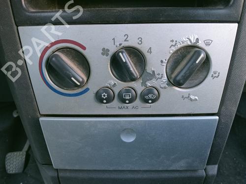AC Styreenhet / Manøvreringsenhet OPEL MERIVA A MPV (X03) 1.8 (E75) (125 hp) 25030842