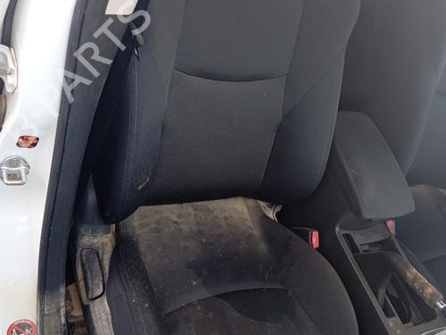 Sæde højre fortil MAZDA 3 (BL) [2008-2014]  23462943
