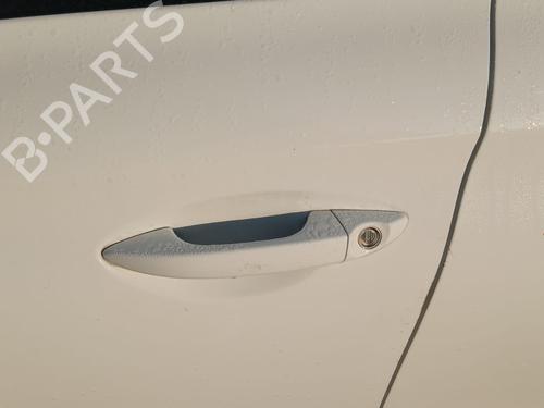 Używane Klamka zewnętrzna drzwi przednich lewych HYUNDAI i20 II (GB, IB) 1.2 (84 hp) 23460529