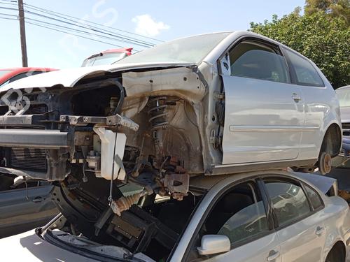 Used Tailgate lock VW POLO (9N_, 9A_) 1.4 TDI (75 hp) 20342705