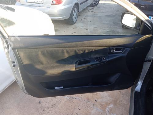 Lève-vitre avant gauche TOYOTA COROLLA (_E12_) 1.4 VVT-i (ZZE120_, ZZE120R) (97 hp) 22598368