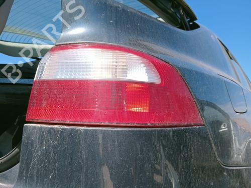 Used Right taillight RENAULT LAGUNA II (BG0/1_) 2.0 16V (BG00, BG0K, BG0P, BG0W) (135 hp) 25471308