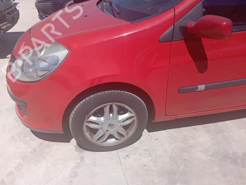 left-front-fenders-renault-clio-iii-br01-cr01-2005-2006-2007-2008-2009-2010-2011-2012-2013-2014-37012832 main image