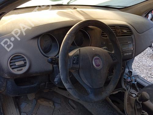 Used Dashboard FIAT BRAVO II (198_) 1.4 (198AXA1B) (90 hp) 23858011