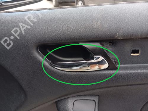 Used Front right interior door handle BMW 3 (E46) 320 d (150 hp) 28491857