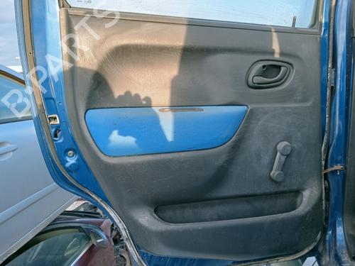 Venstre bak invendig håndtak OPEL AGILA (A) (H00) 1.2 16V (F68) (75 hp) 24593183