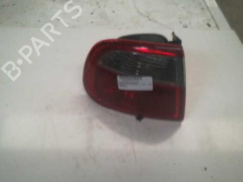 Left taillight SEAT TOLEDO II (1M2) 1.9 TDI (110 hp) 9355426