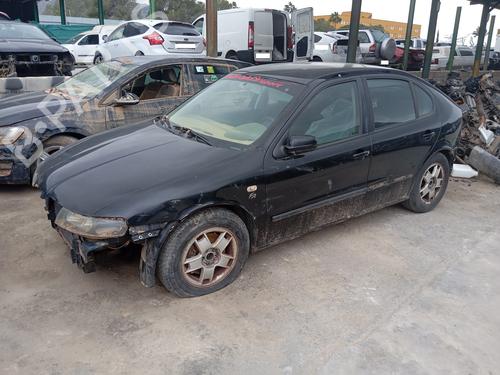 Left taillight SEAT LEON (1M1)  | BP25903211C34 