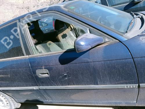 Used Right front door OPEL ASTRA F Hatchback (T92) 1.7 TD (F08, M08, F68, M68) (68 hp) 16230484