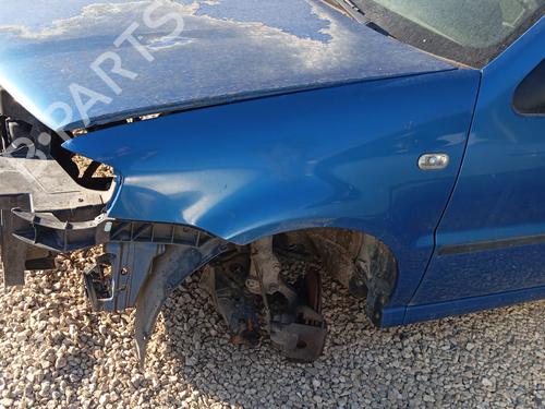 Used Left front fenders VW POLO (6N2) [1999-2001]  18883641
