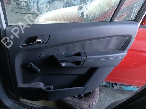 Used Rear right interior door handle OPEL ZAFIRA / ZAFIRA FAMILY B (A05) 1.9 CDTI (M75) (120 hp) 17230108