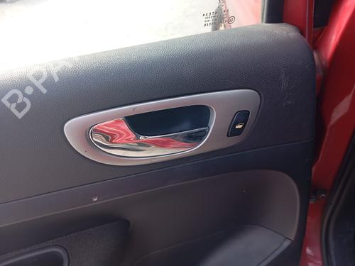 Venstre bak invendig håndtak PEUGEOT 307 (3A/C) 1.6 16V (109 hp) 25334617