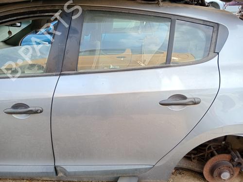 Used Rear left lock RENAULT MEGANE III Hatchback (BZ0/1_, B3_) 1.5 dCi (86 hp) 12287480
