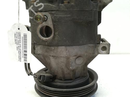 Used AC compressor TOYOTA YARIS (_P1_) 1.3 (SCP12_, SCP13_, SCP12R, SCP13R) (87 hp) 9356163