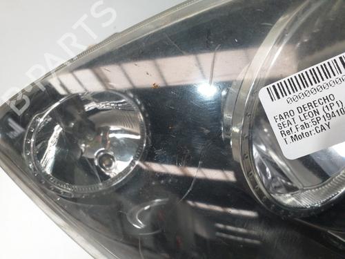 Right headlight SEAT LEON (1P1)  | BP29721406C29 