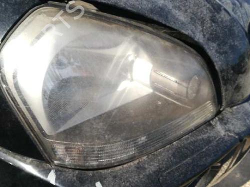 Used Right headlight HYUNDAI TUCSON (JM) 2.0 CRDi (113 hp) 12273574