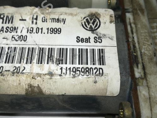 Right front window motor SEAT LEON (1M1) 1.6 16 V | BP9350858E20 