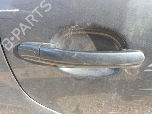 Højre bagtil udvendigt håndtag VW PASSAT B5.5 (3B3) 1.9 TDI (130 hp) 19440540
