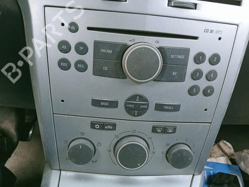 Used Radio OPEL ASTRA H GTC (A04) 1.8 (L08) (140 hp) 16228660