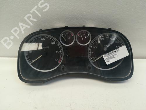 Used Instrument cluster PEUGEOT 307 (3A/C) [2000-2012]  9348233