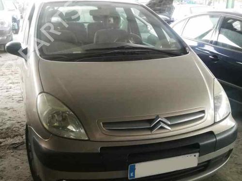 Left headlight CITROËN XSARA PICASSO (N68) 1.6 HDi | BP9355818C28 