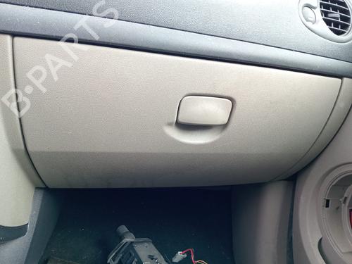 Handskerum RENAULT CLIO III (BR0/1, CR0/1) 1.2 16V (BR02, BR0J, BR11, CR02, CR0J, CR11) (75 hp) 12288359