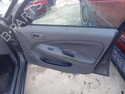 Used Front right interior door handle NISSAN ALMERA II Hatchback (N16) [2000-2025]  23572290