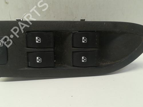 left-front-window-switch-renault-laguna-ii-bg01_-8200397299-2001-2002-2003-2004-2005-2006-2007-13313706 main image