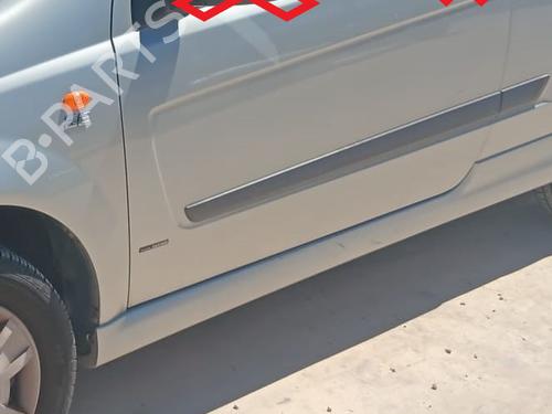 Dør venstre foran DAEWOO KALOS (KLAS) 1.2 (72 hp) 23072983
