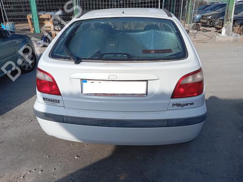 Used Tailgate lock RENAULT MEGANE I (BA0/1_) 1.4 16V (BA0D, BA1H, BA0W, BA10) (95 hp) 28478044