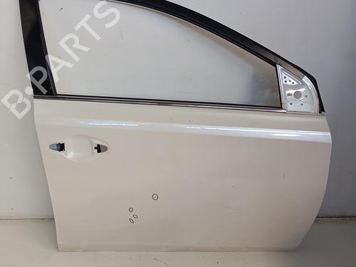 right-front-door-toyota-auris-_e18_-2012-2013-2014-2015-2016-2017-2018-2019-34398598 main image