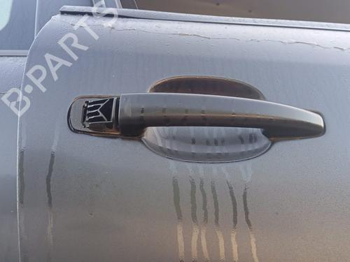 Used Front right exterior door handle CITROËN C4 Coupe (LA_) 1.6 HDi (90 hp) 16235431