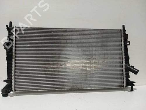 Used Water radiator Water radiator 38751638 38751638