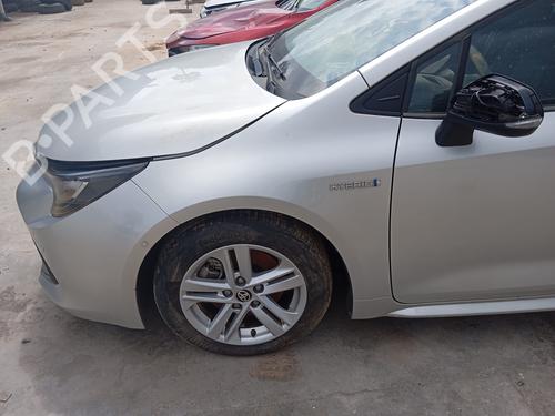 Used Left front fenders TOYOTA COROLLA Estate (_E21_) [2019-2025]  30479414