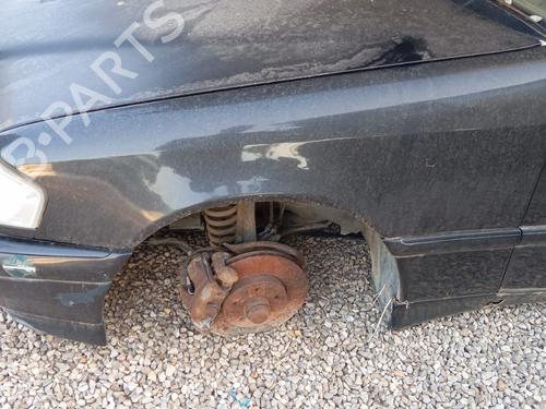 Used Left front fenders MERCEDES-BENZ C-CLASS (W202) [1993-2000]  24447613