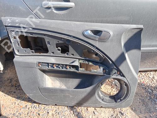 Used Front left interior door handle SEAT LEON (1P1) 1.6 TDI (105 hp) 12288520