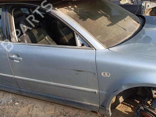 Used Front right lock VW PASSAT B5.5 (3B3) 1.9 TDI (130 hp) 19440523