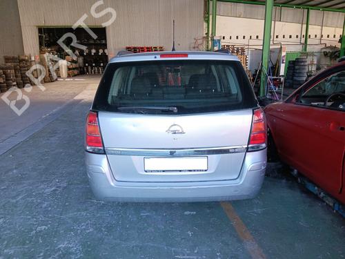 Used Tailgate lock OPEL ZAFIRA / ZAFIRA FAMILY B (A05) 1.9 CDTI (M75) (120 hp) 17230074