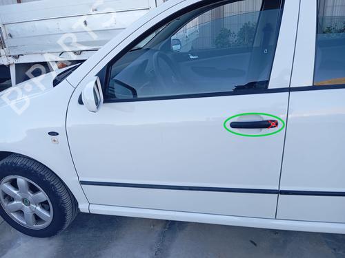 Used Front left exterior door handle SKODA FABIA I (6Y2) [1999-2008]  21496094