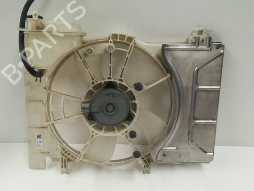 Used Radiator fan TOYOTA YARIS (_P13_) 1.0 (KSP130_, KSP130) (69 hp) 9348846