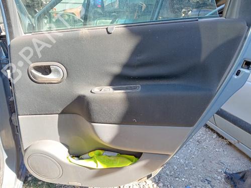 Højre bagtil invendig håndtag RENAULT SCÉNIC II (JM0/1_) [2003-2010]  25851614